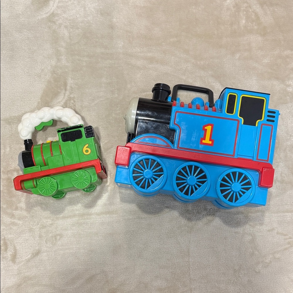 Thomas the Train - Colorful Train Engine Toy Set